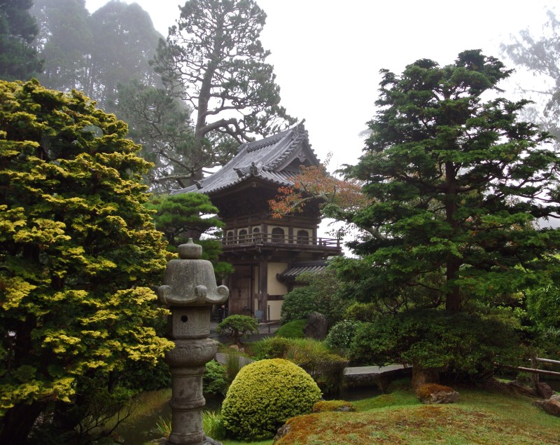 View of the Japanese Tea Garden in Golden Gate Park, San Francisco. 